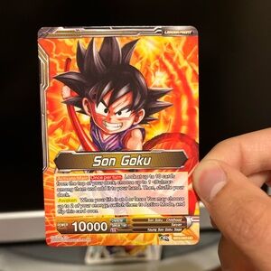 DBZ Vintage Trading Card game + NEW Son Goku card